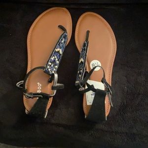 BamBoo beaded black sandals size 8.5